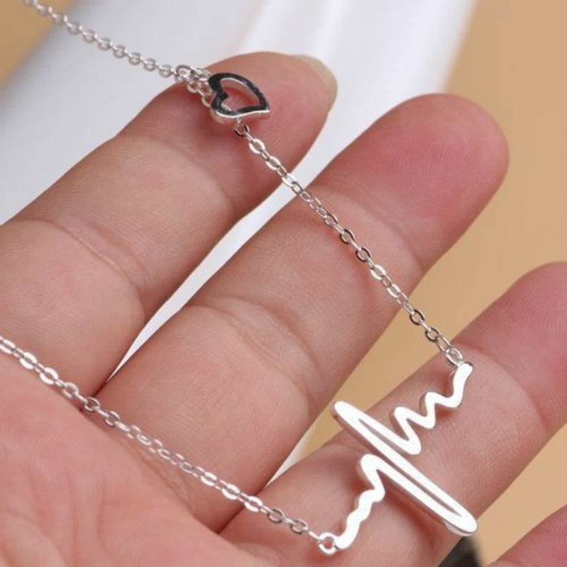 Simple Wave Heart Necklace | ECG Heartbeat Gold Pendant Charm | Necklace for Women Vintage Jewelry - Vintage tees for Women